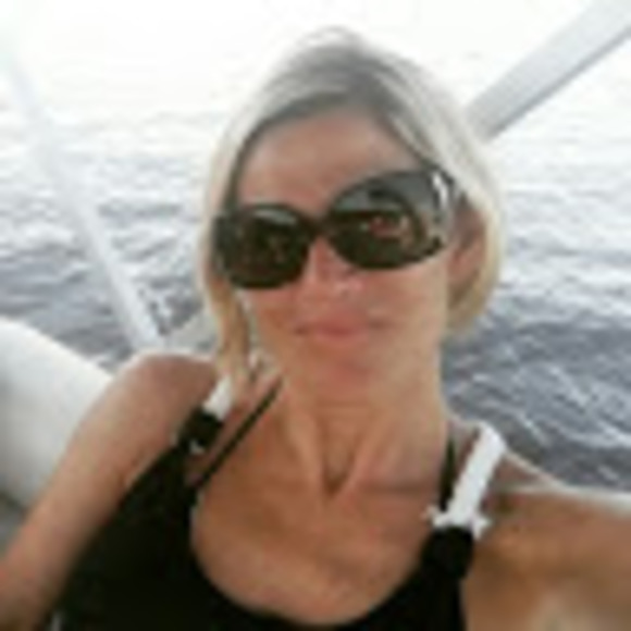 Meet your Posher, Stacey - Picture 1 of 1